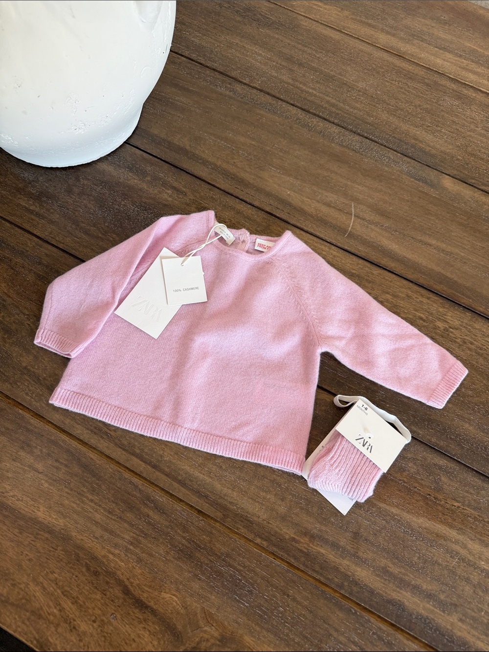 Zara Pink Knit cashmere Sweater with Matching socks